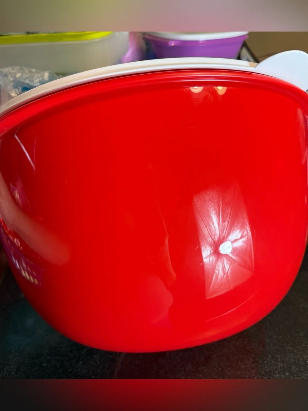 Tupperware Thatsa Bowl 59 cups